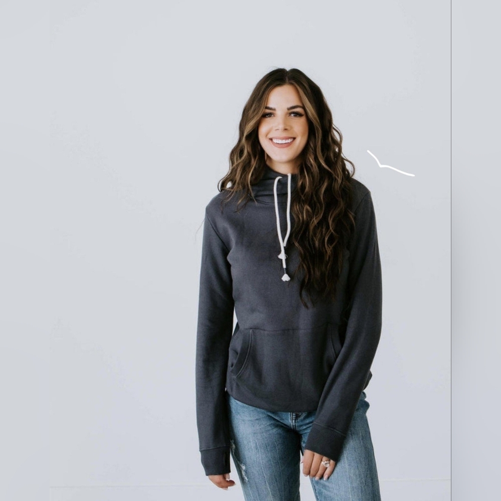 Lilly & Lottie Crossover Hoodie Gray, Extra Small with Thumbholes - Like New